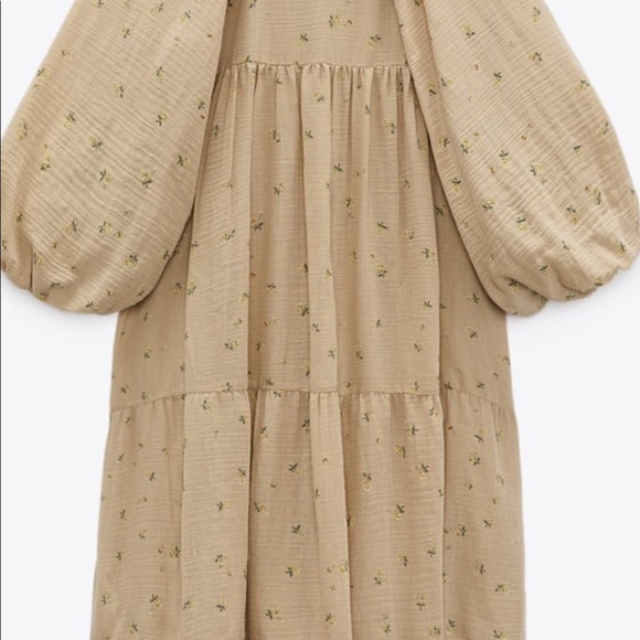 ZARA DRESS In brand new condition ( XS) size - Picture 2 of 5